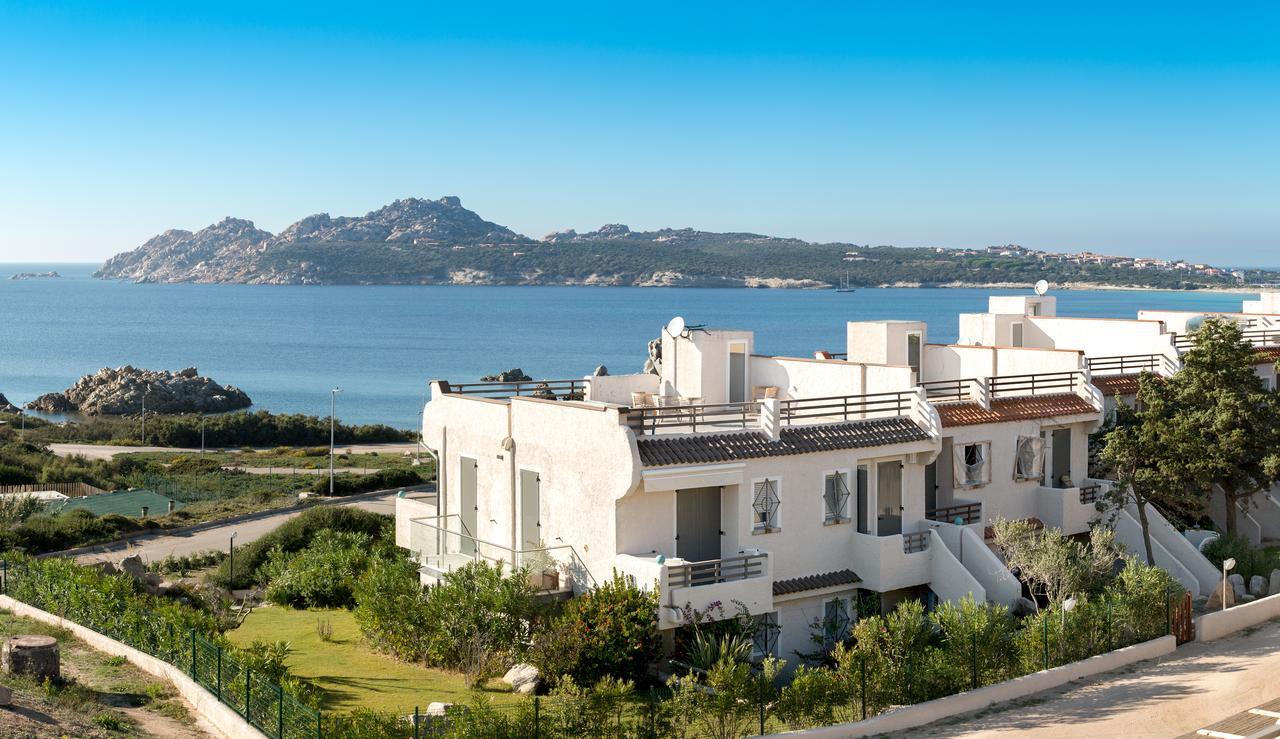 Residence Frontemare Santa Teresa Gallura Habitación foto